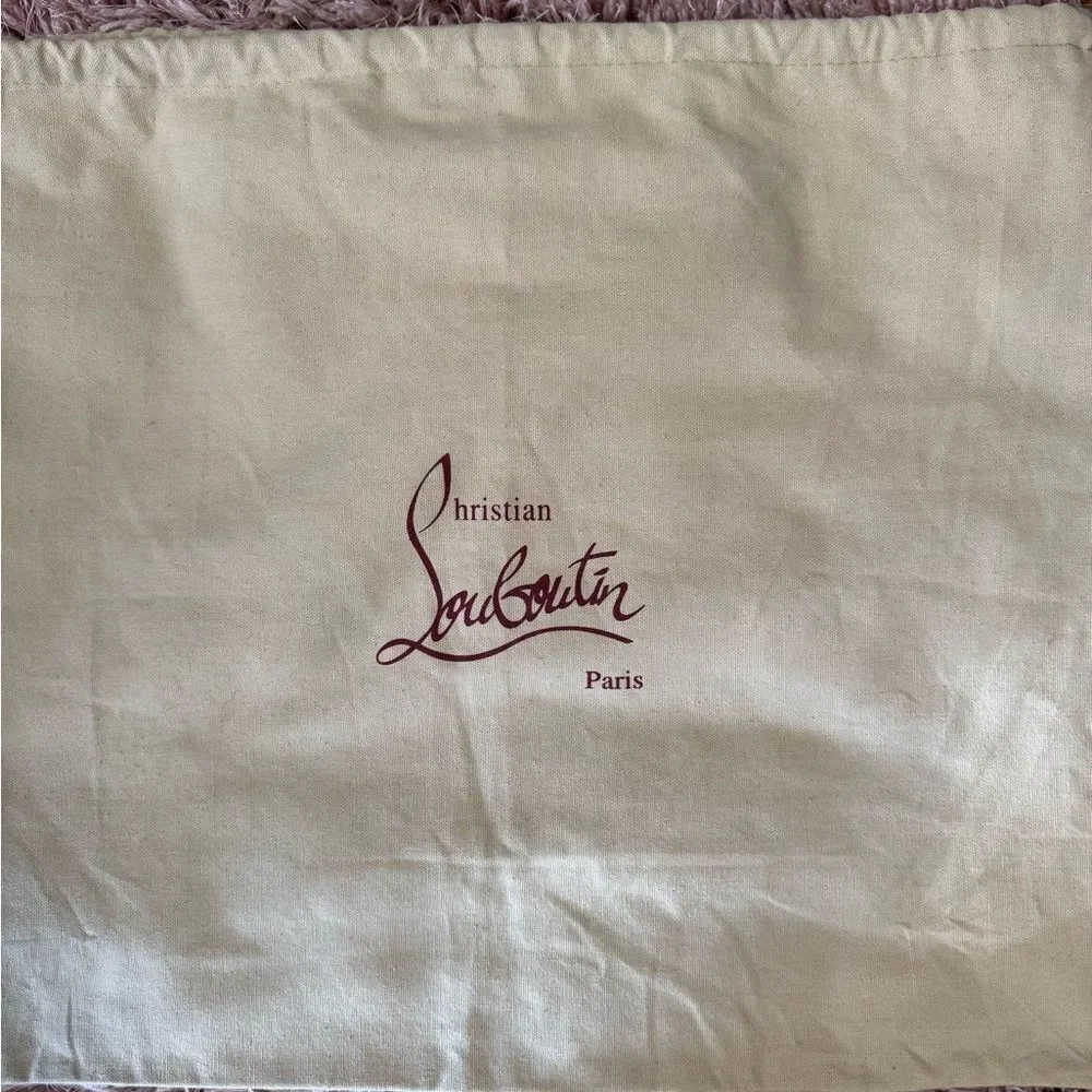 XL Louis Vuitton dust bag with drawstrings